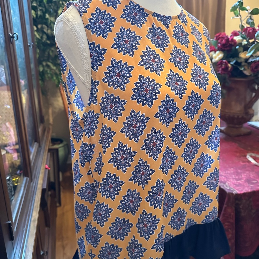 Sleeveless Yellow Floral Medallion Print Top